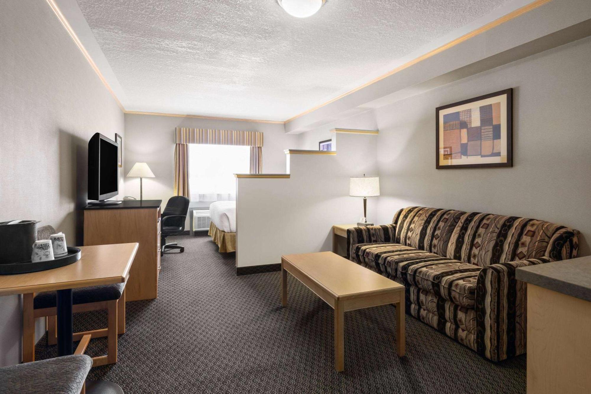 Travelodge By Wyndham Fort Mcmurray Zewnętrze zdjęcie